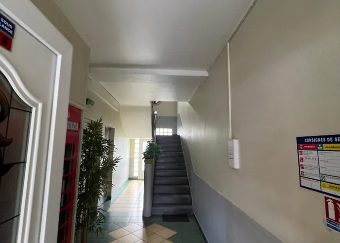 Le Refuge Bleu Et Or Λούρδη