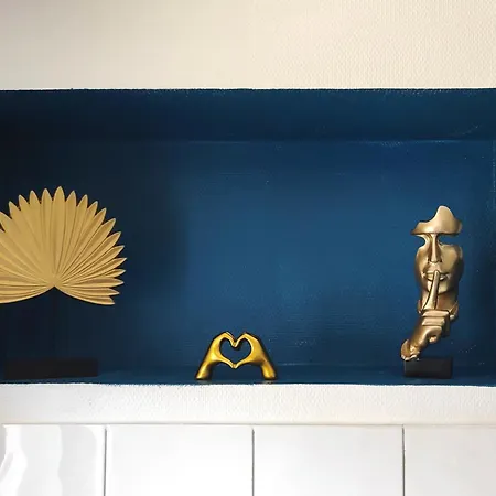 Le Refuge Bleu Et Or * Lurdy